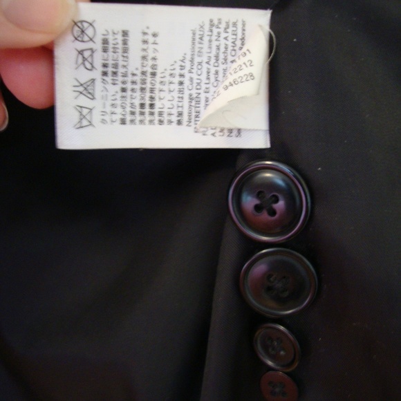 Eddie Bauer Ladies Leather Jacket - Picture 6 of 6